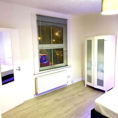 Flat The Shard Apartment ลอนดอน ภายนอก รูปภาพ